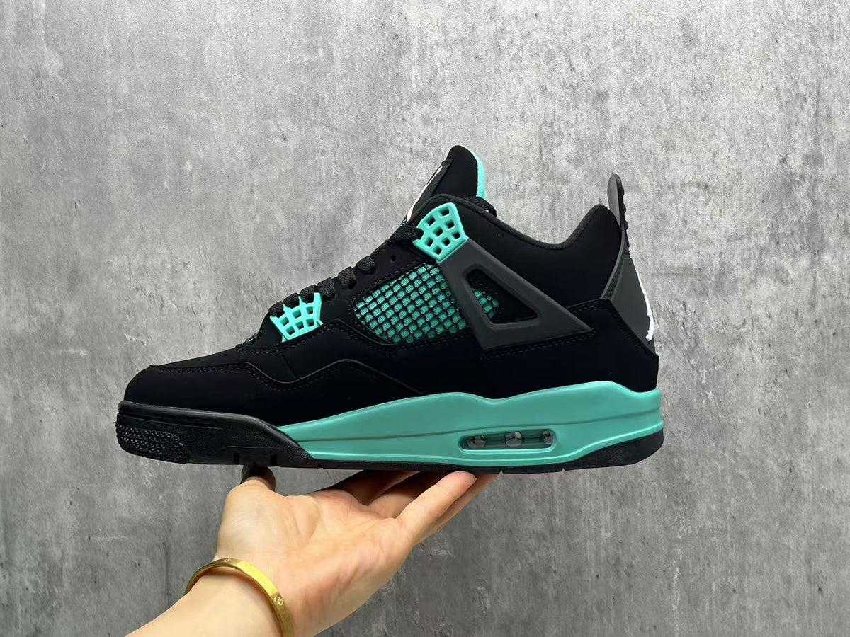 Air Jordan 4 Retro “Tiffany”