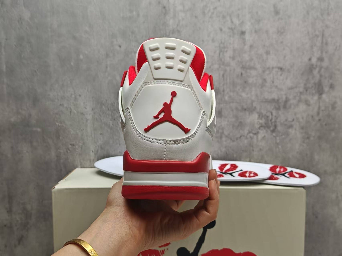 Air Jordan 4 Retro “Valentine's Day” – Sierra Red / White