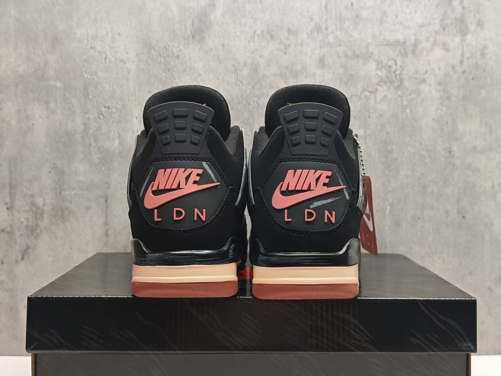 Air Jordan 4 “London”