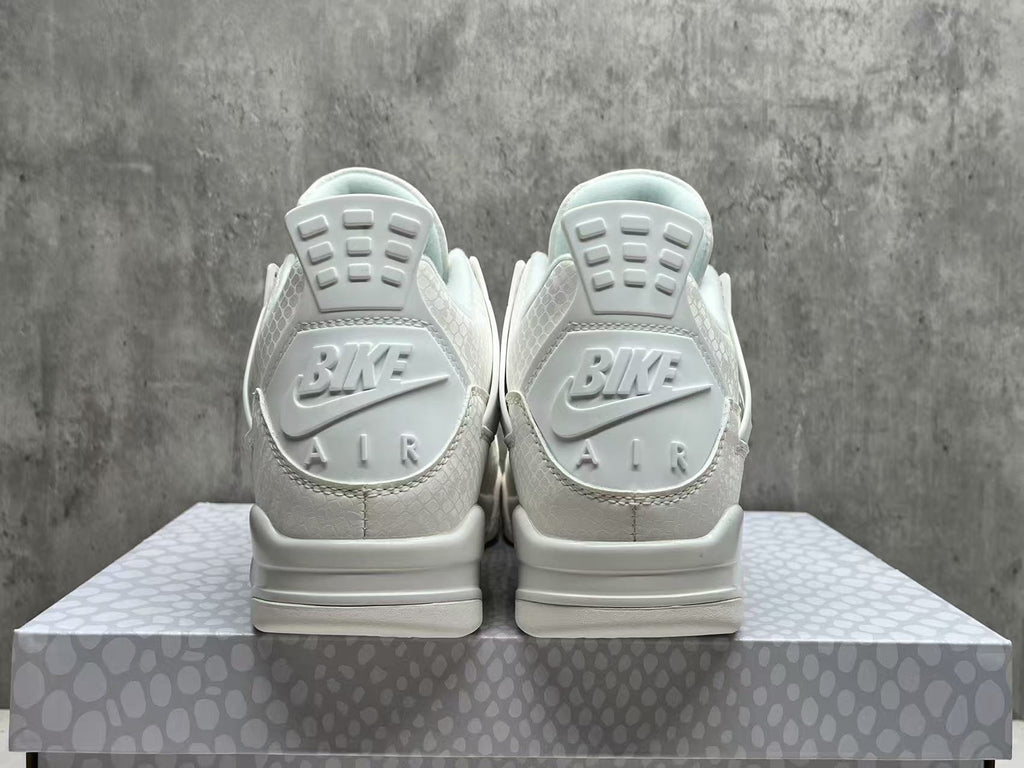 Air Jordan 4 Retro “White Mamba” – Sizes 36–47.5