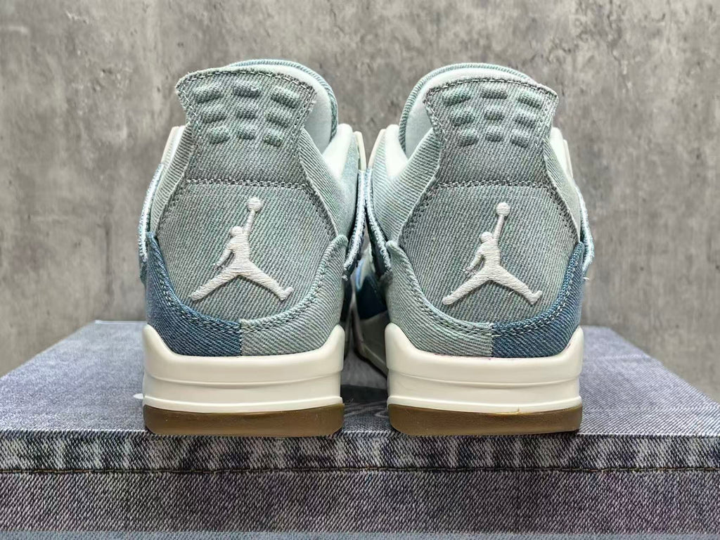 Air Jordan 4 Retro “Denim Blue”